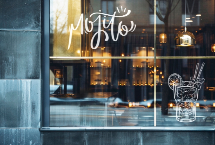 Instaladores de vinilos para empresas y comercios en Barcelona